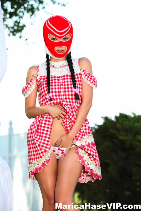 Marica Hase pleased to share with you a free photo gallery with Marica Hase xxx gallery 253286