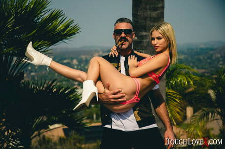 Tough Love X invite you to explore free photos featuring Kiara Cole in boy-girl scene