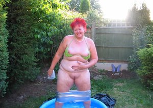 TAC Amateurs pleased to share with you xxx gallery with Valgasmic Exposed in sex with sex toy scene